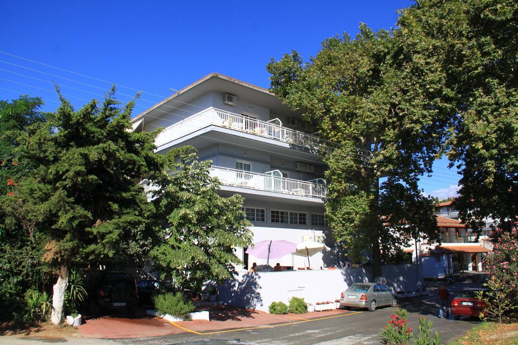 Galanis Studios And Apartments Platamonas Exteriör bild