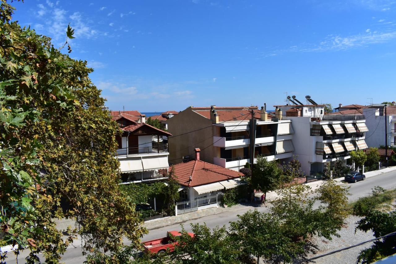 Galanis Studios And Apartments Platamonas Exteriör bild